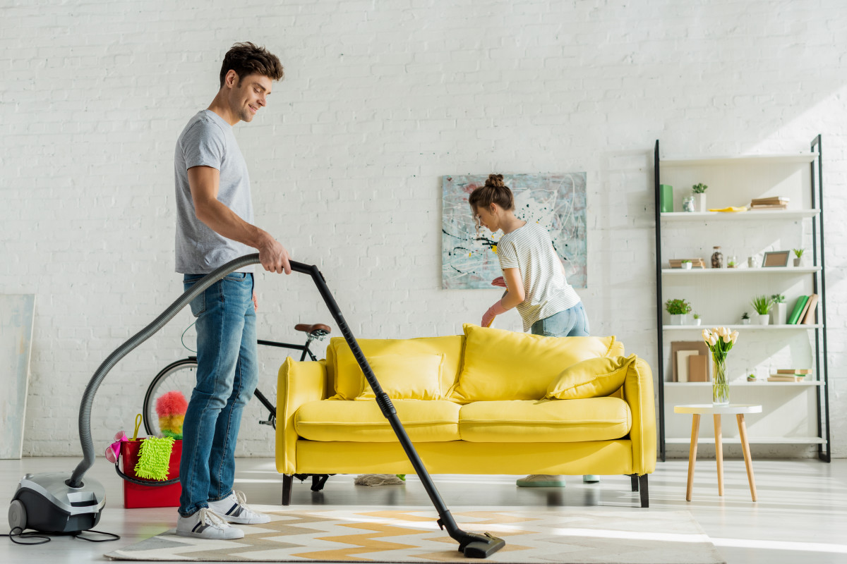 İnhisar Bayan Temizlikçi